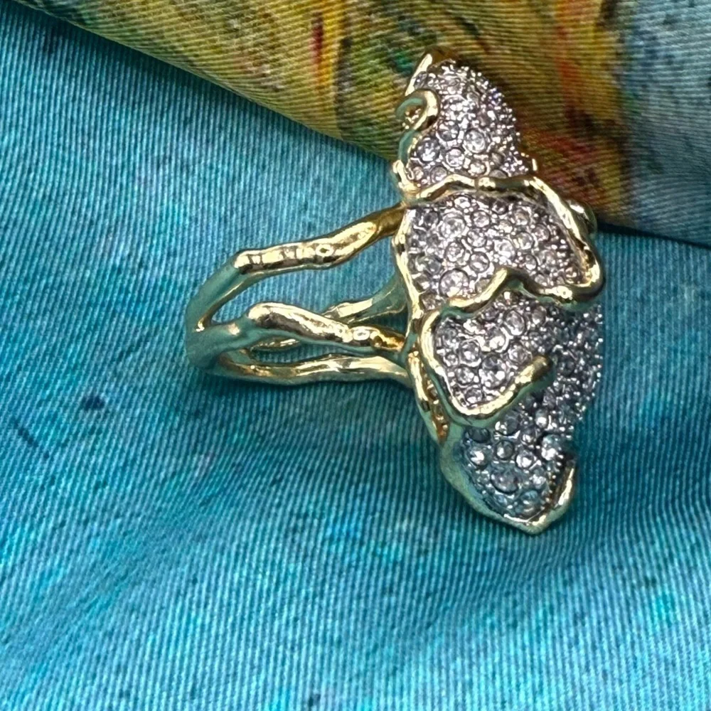 Alexis Bittar Solanales Large Crystal Pave Geode Ring